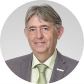Mag. Dieter Usleber, Immobilienberater Portrait von Mag. Dieter Usleber, Immobilienberater